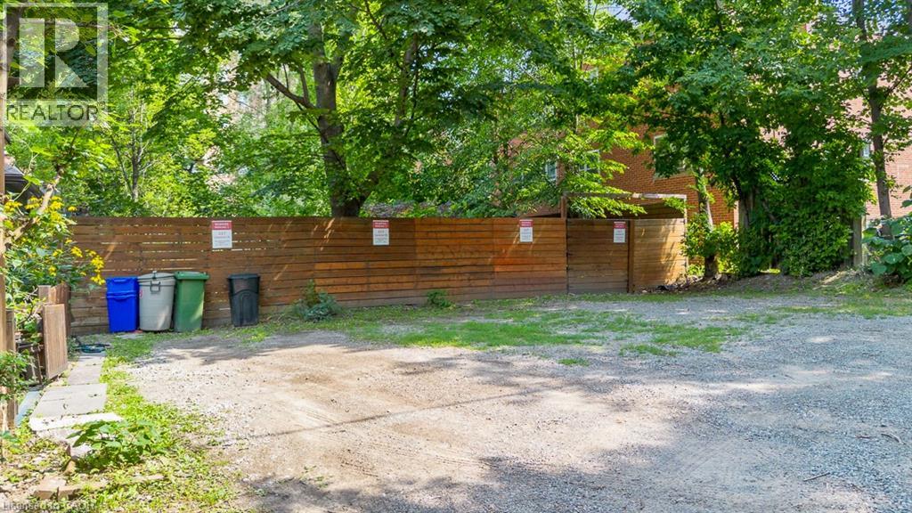 217 CAROLINE Street S - Image 46