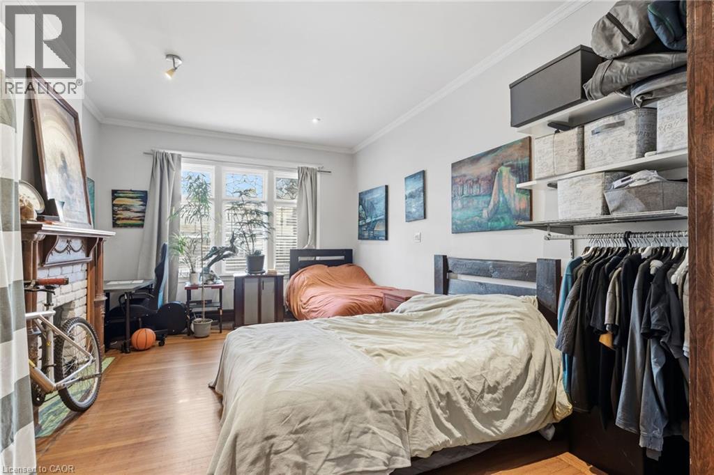 217 CAROLINE Street S - 41