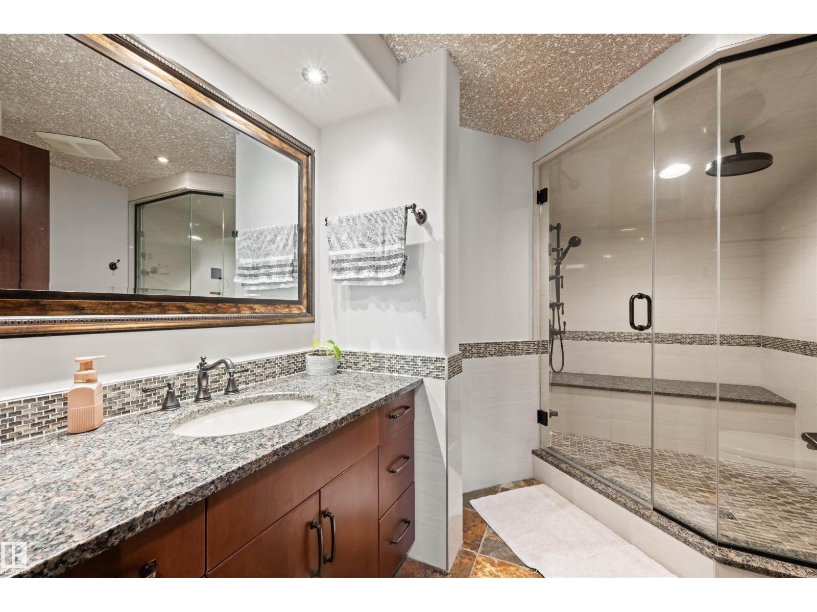 188 WINDERMERE DR NW - Image 33