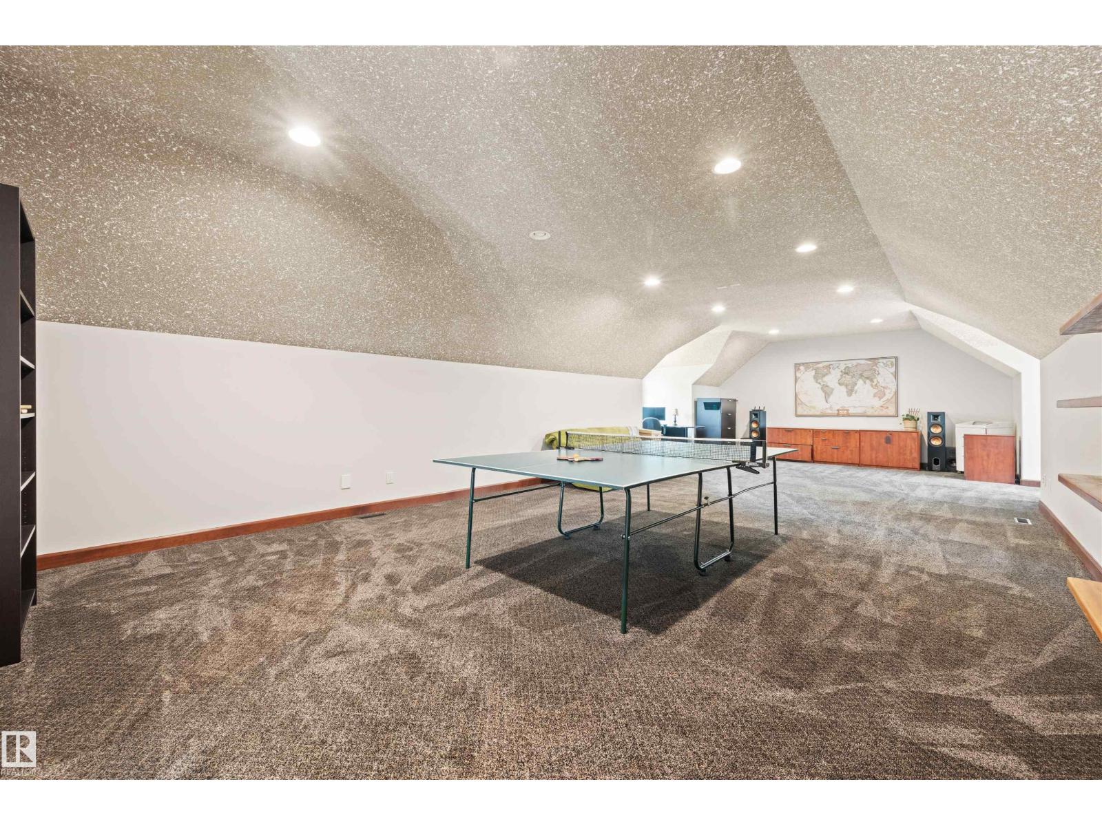 188 WINDERMERE DR NW - 26