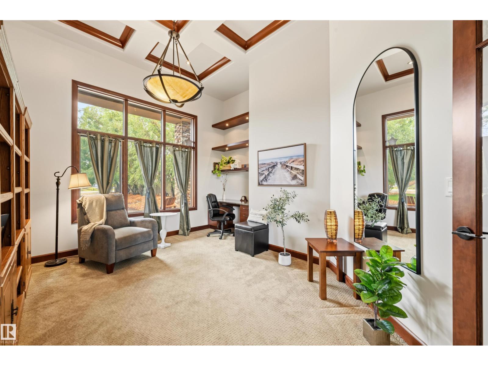 188 WINDERMERE DR NW - 9