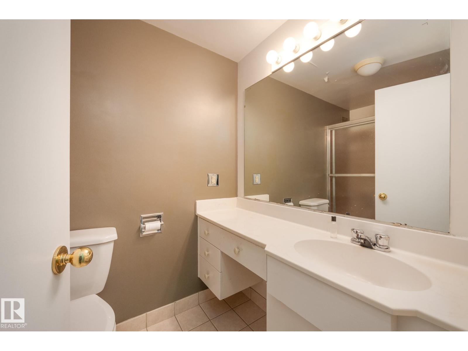 #207 12207 JASPER AV NW - Image 23