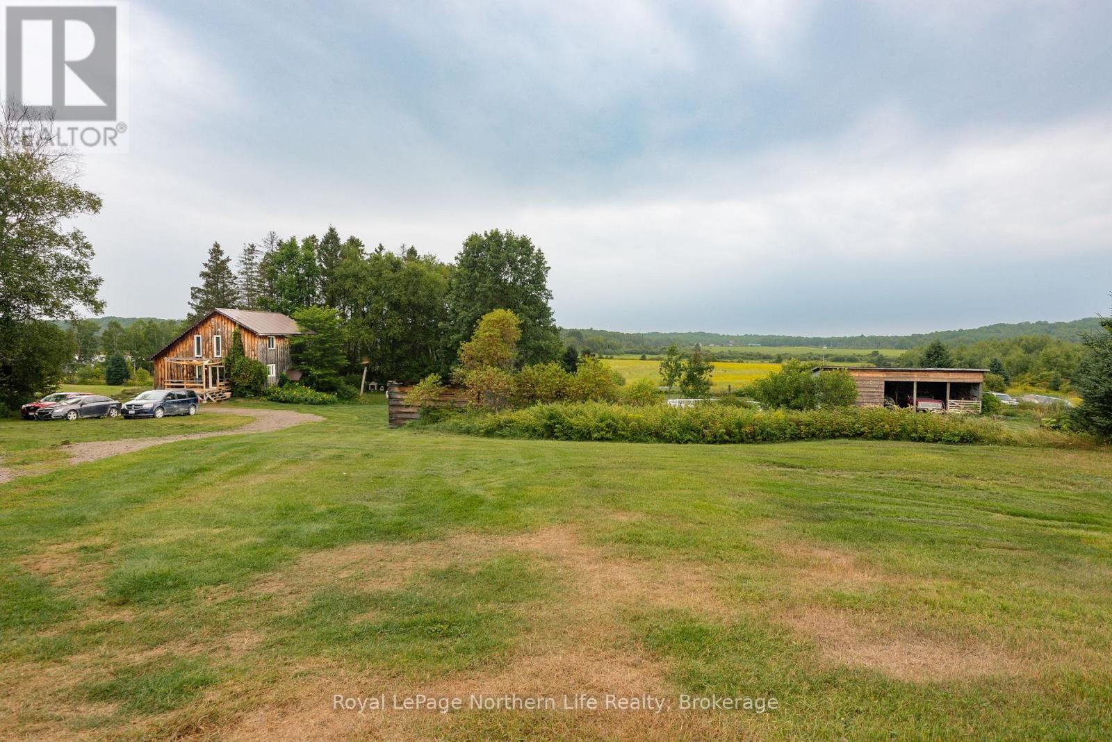 258 ALGONQUIN ROAD - 11