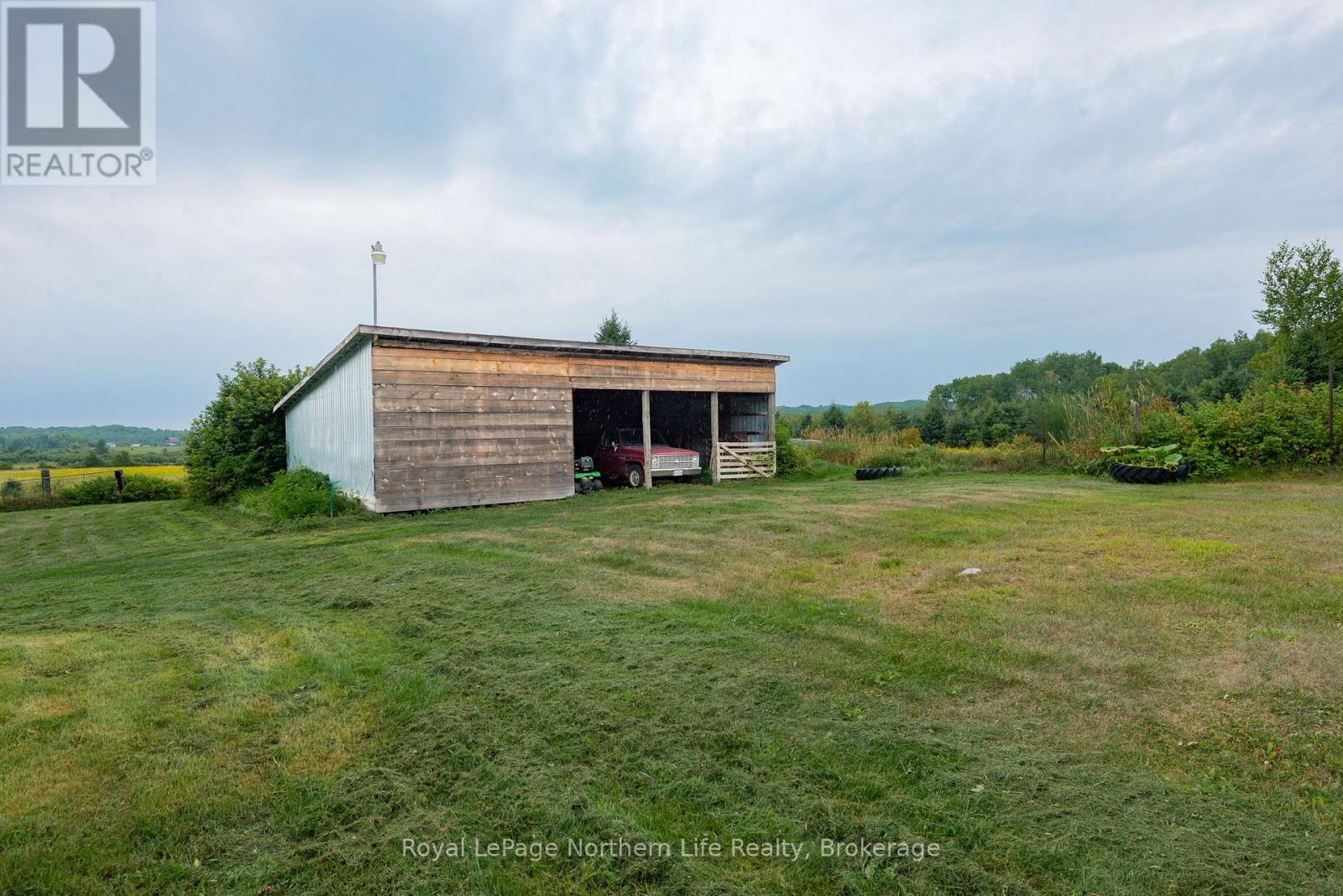 258 ALGONQUIN ROAD - Image 9