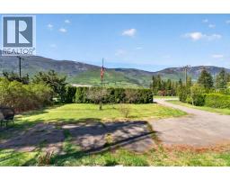 Recreation room - 97 Salmon River Road, Salmon Arm, BC V1E3E2 Photo 7