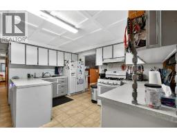 Office - 97 Salmon River Road, Salmon Arm, BC V1E3E2 Photo 9