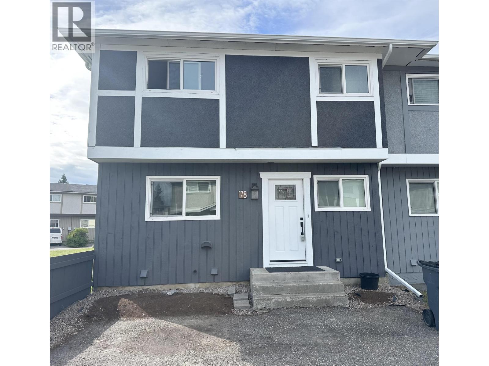 178 MCEACHERN PLACE - 2