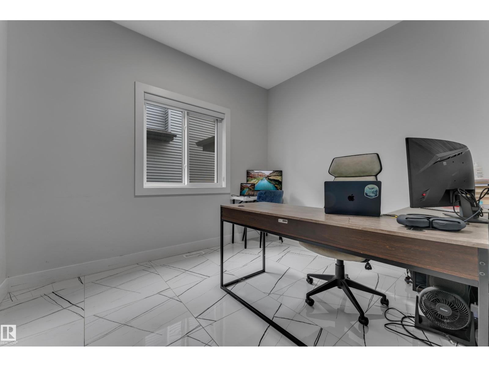 5919 17 ST - Image 9