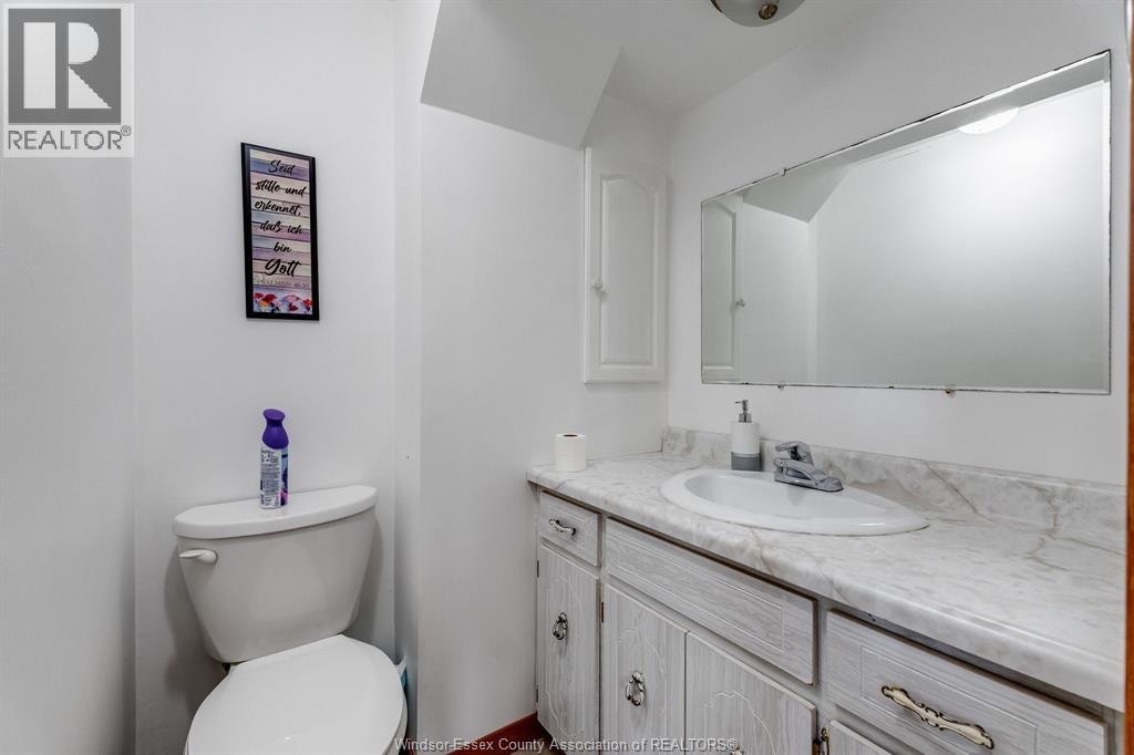 21300 Tecumseh ROAD - 21