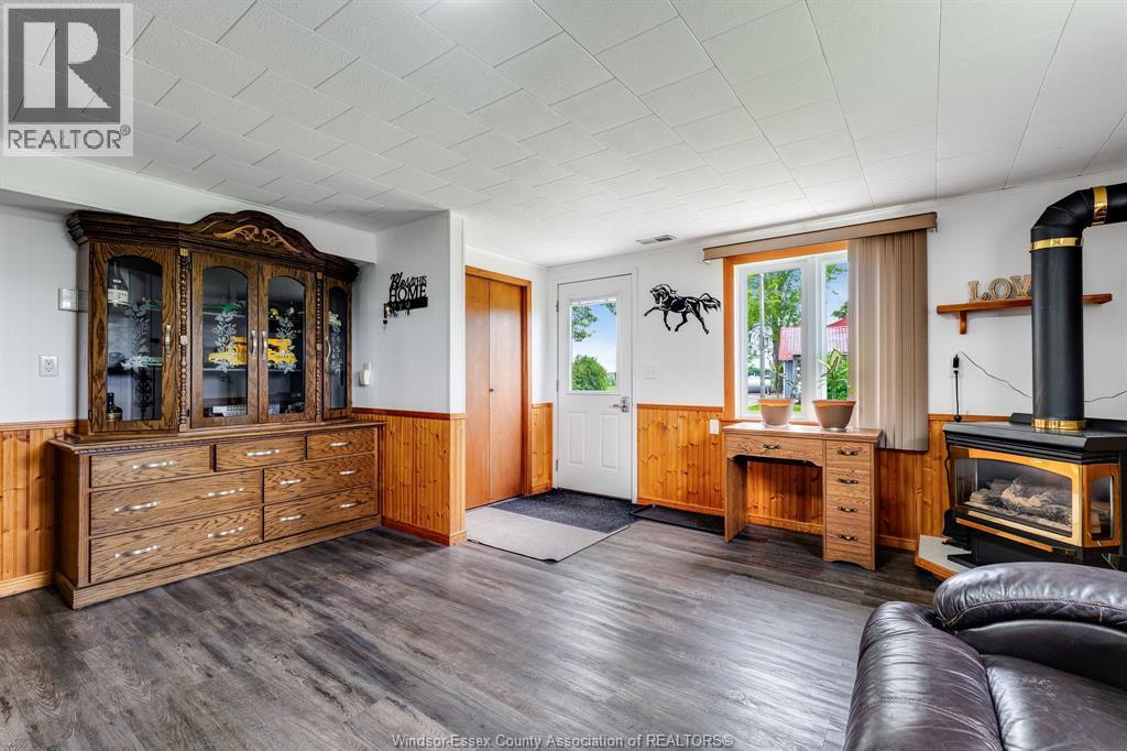 21300 Tecumseh ROAD - 5