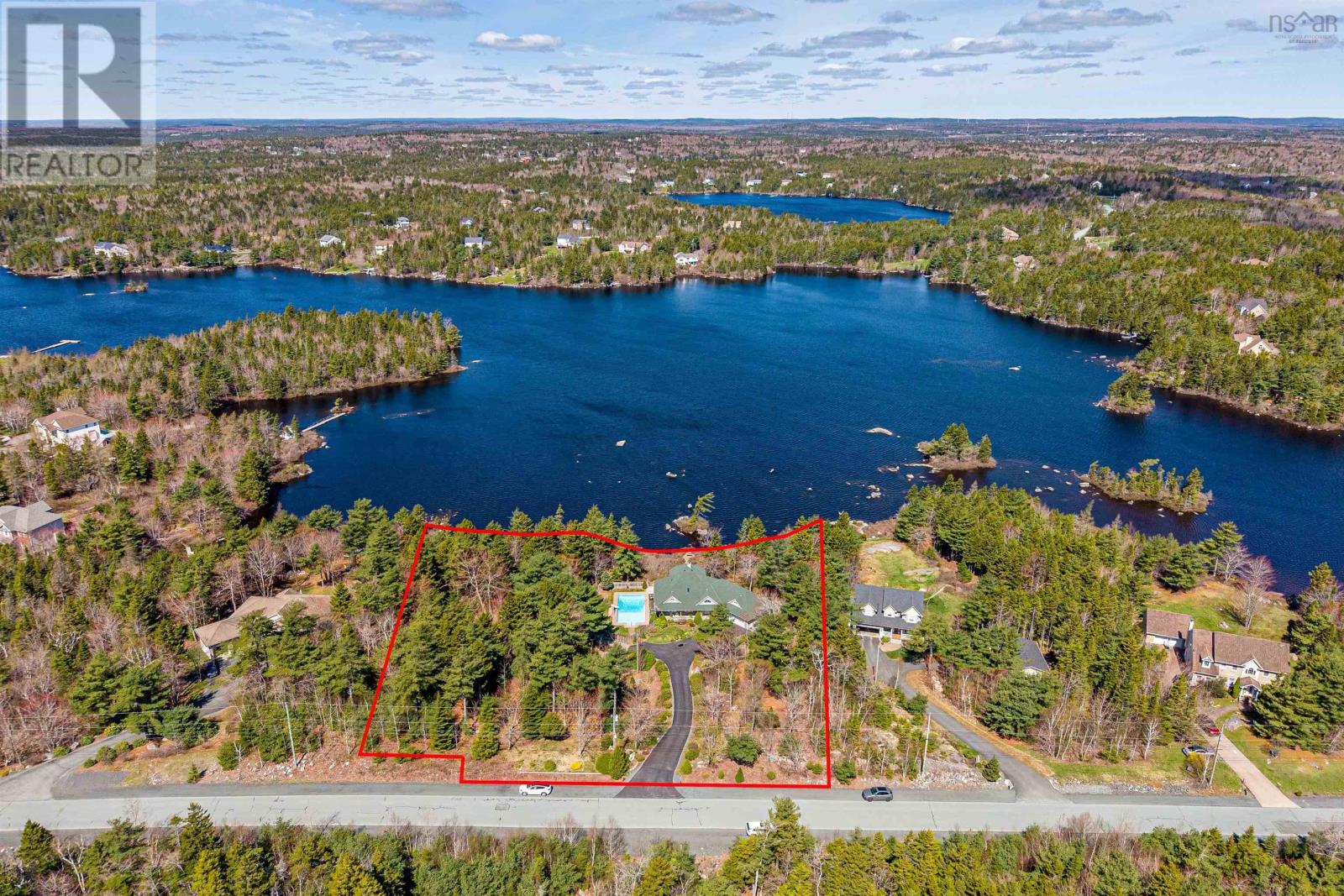 243 Lakeshore Drive - 48