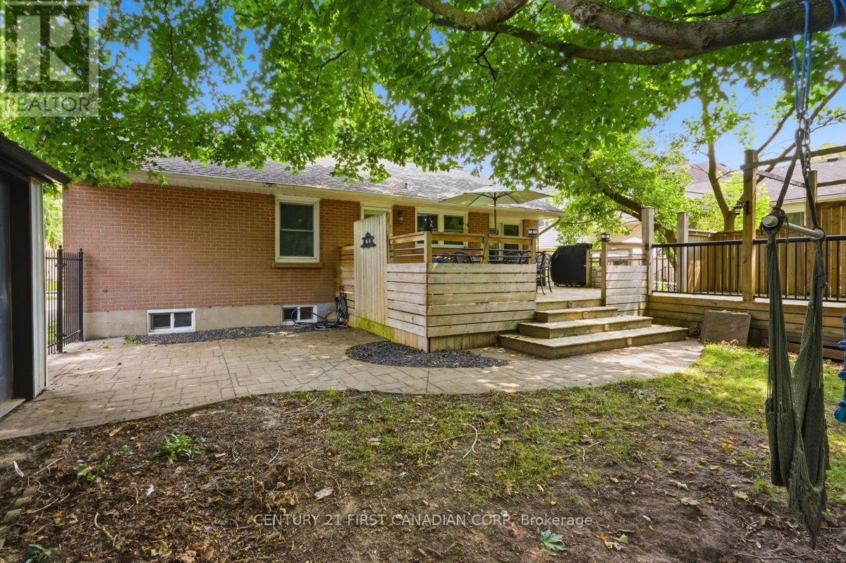 283 SPRUCE STREET - Image 37
