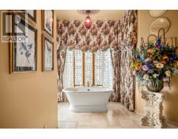2299 Comox Ave, Comox, BC V9M1X6 Photo 51