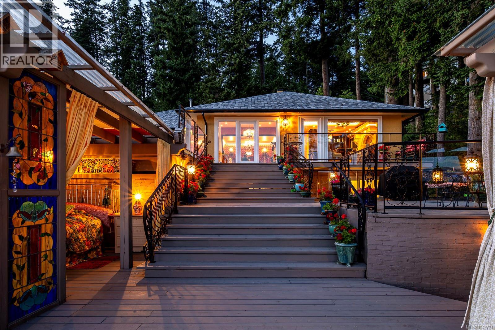2299 Comox Ave, Comox