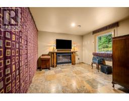 2299 Comox Ave, Comox, BC V9M1X6 Photo 54