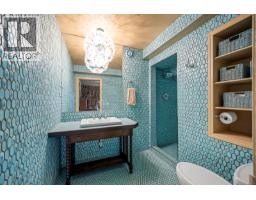 2299 Comox Ave, Comox, BC V9M1X6 Photo 63
