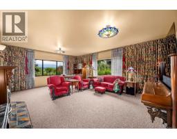 2299 Comox Ave, Comox, BC V9M1X6 Photo 66