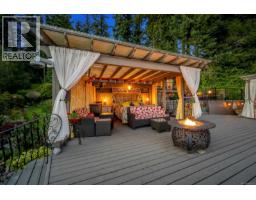 Family room - 2299 Comox Ave, Comox, BC V9M1X6 Photo 7