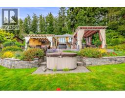 2299 Comox Ave, Comox, BC V9M1X6 Photo 85
