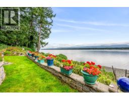 2299 Comox Ave, Comox, BC V9M1X6 Photo 94