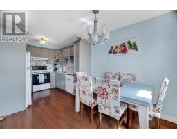 13 Meeker Place thumbnail 5