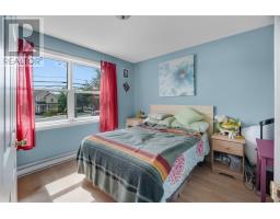 13 Meeker Place thumbnail 7