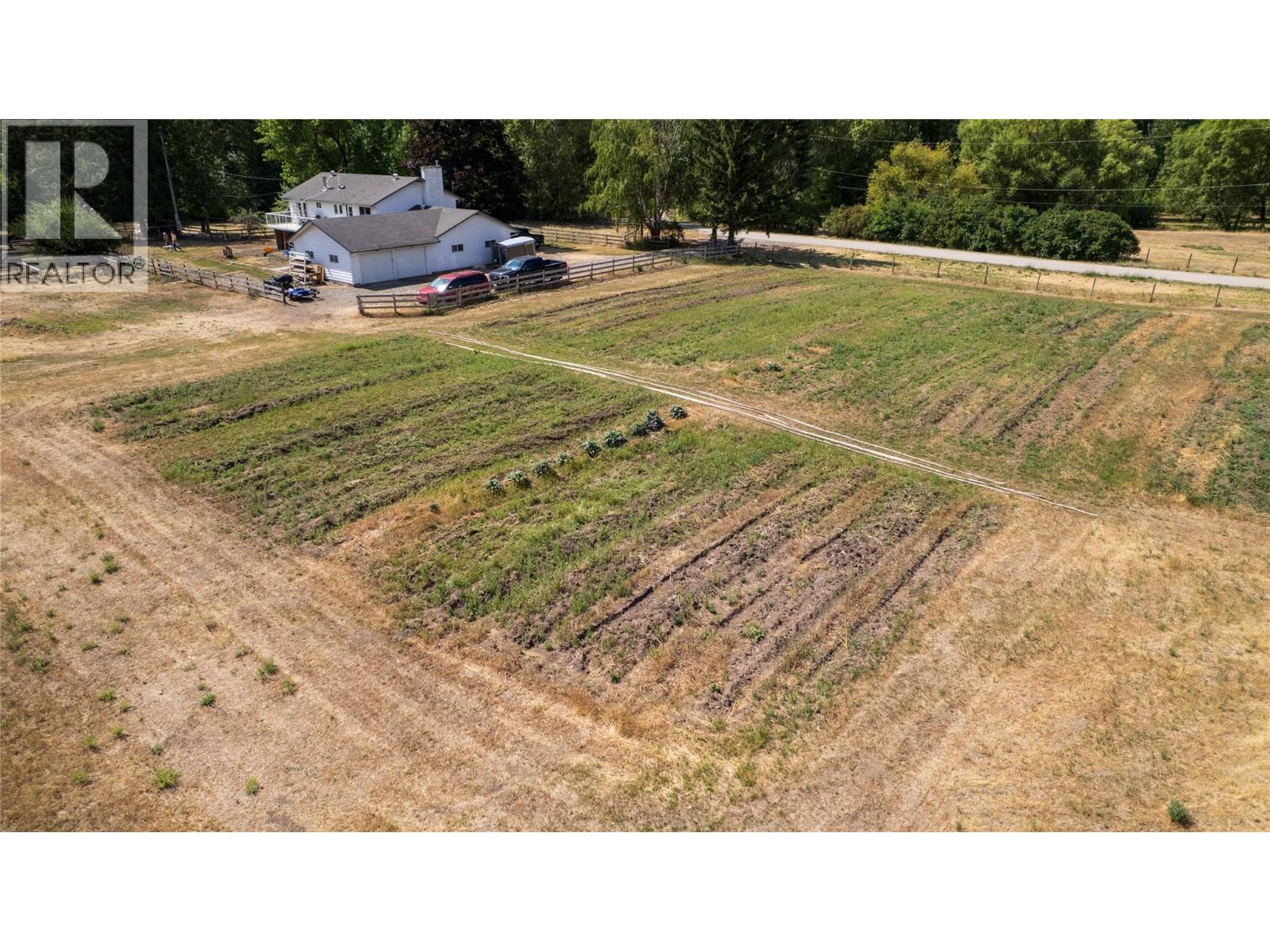 3545 Shaw Road, Falkland