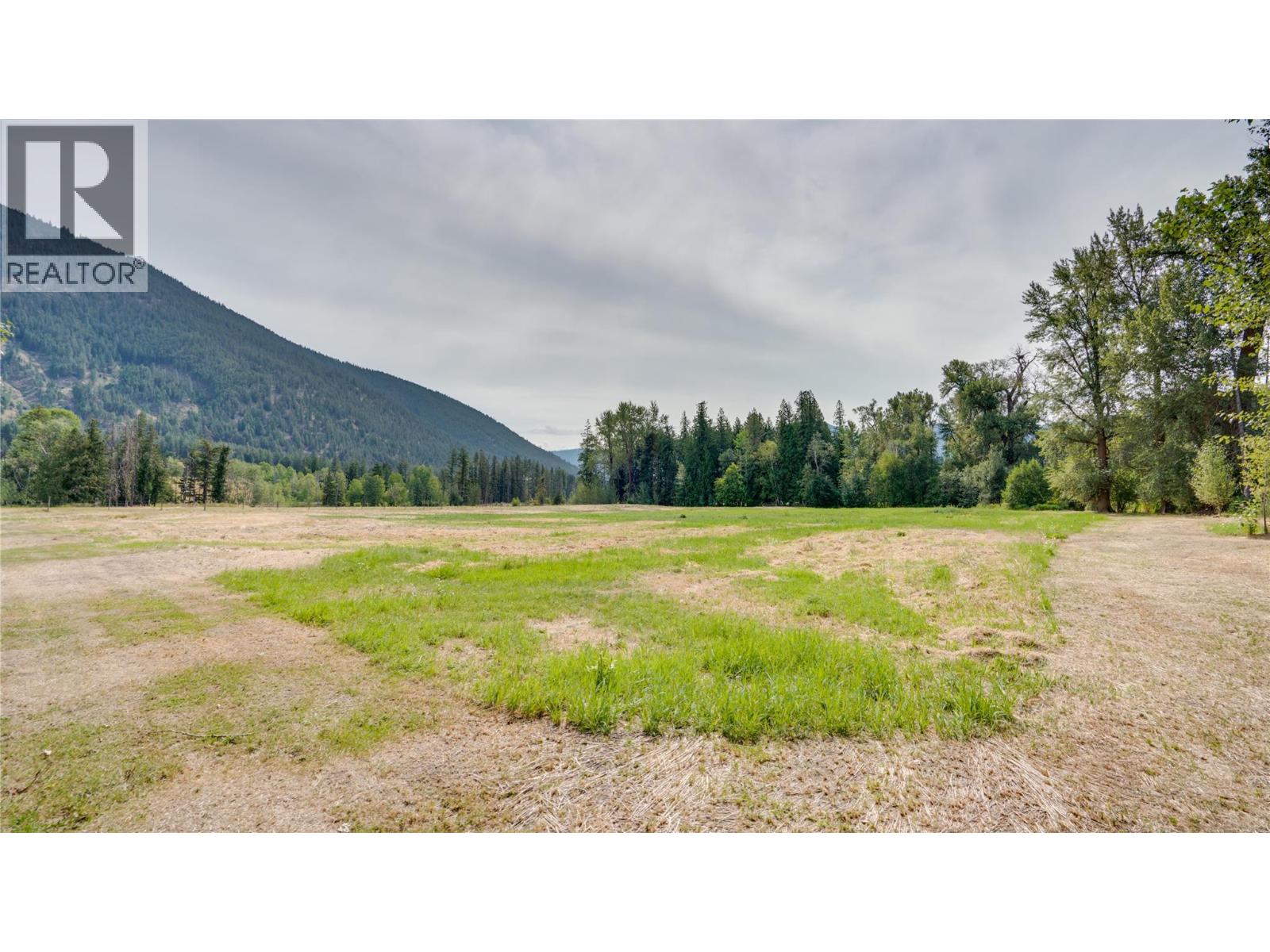 3545 Shaw Road, Falkland