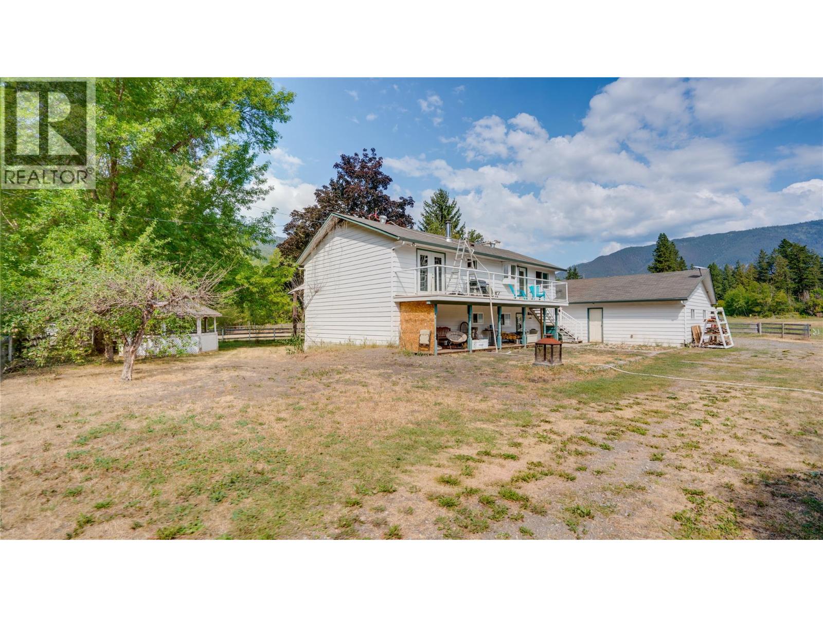 3545 Shaw Road, Falkland