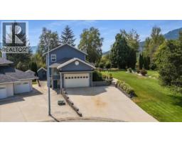 3617 14th Avenue, Castlegar, BC V1N4J2 Photo 48