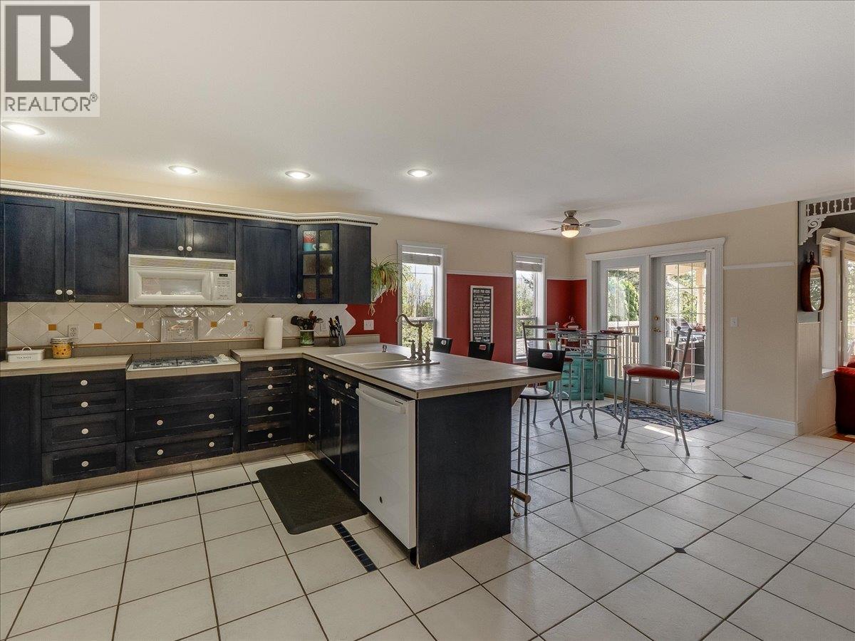3617 14th Avenue - 20