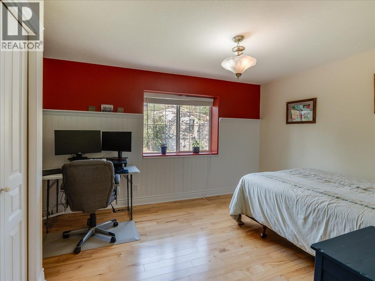 3617 14th Avenue - Image 33