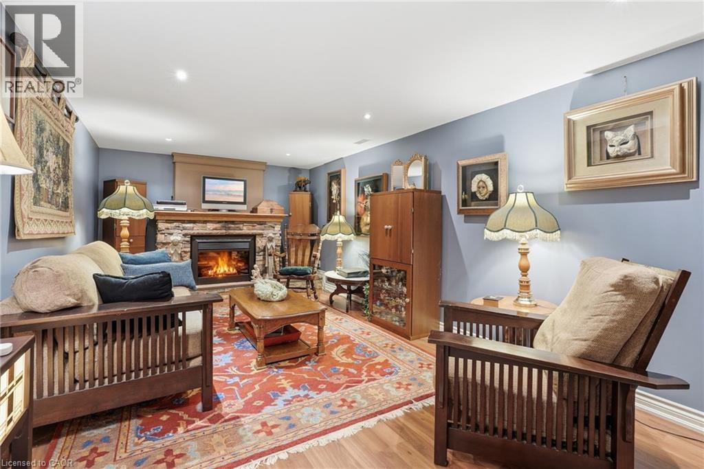 86 ERIE Avenue S - Image 28
