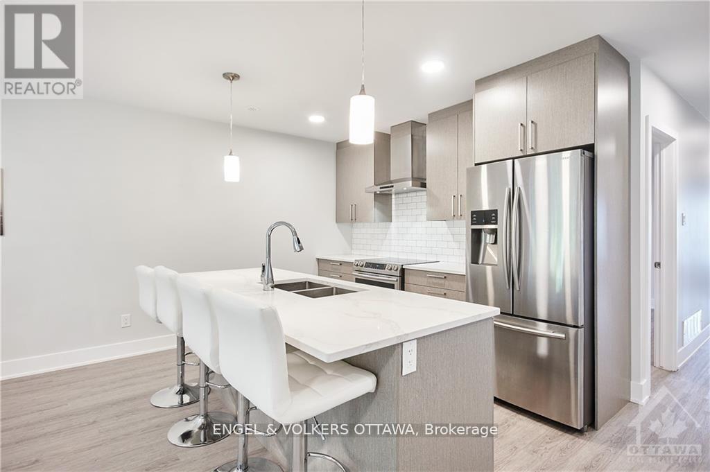 2 Bed, 2 Bath House for Rent in Ottawa – 3 – 569 MCLEOD STREET, Ottawa – MLS# X13688112 - Image 6