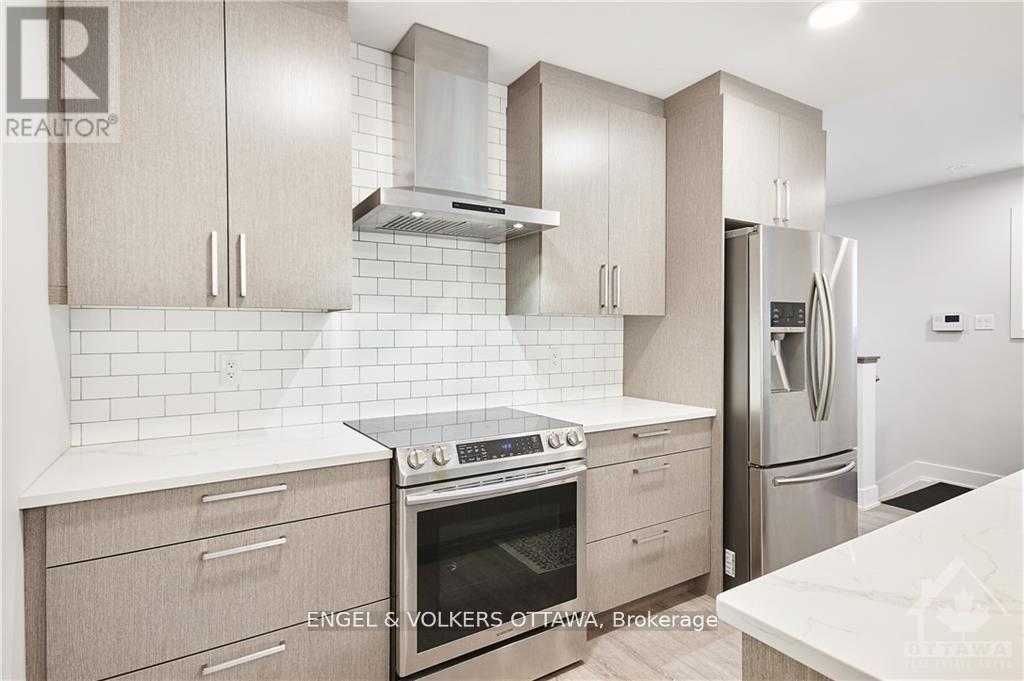 2 Bed, 2 Bath House for Rent in Ottawa – 3 – 569 MCLEOD STREET, Ottawa – MLS# X13688112 - Image 7
