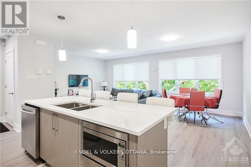2 Bed, 2 Bath House for Rent in Ottawa – 3 – 569 MCLEOD STREET, Ottawa – MLS# X13688112 - Image 8
