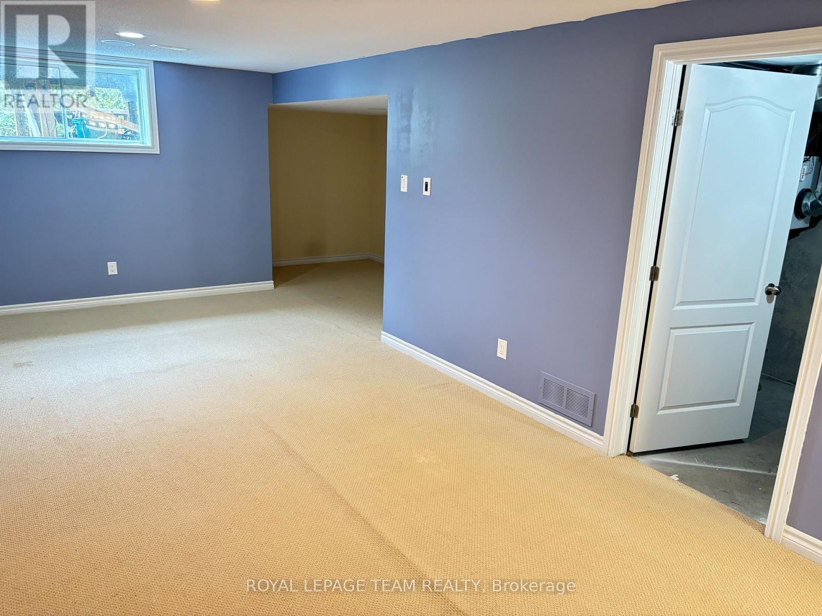 4 Bed, 4 Bath House for Sale in Ottawa – 449 FOXHALL WAY, Ottawa – MLS# X13688132 - Image 28