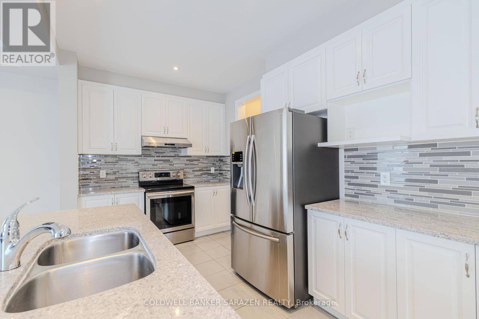 3 Bed, 4 Bath House for Sale in Ottawa – 159 SANTOLINA STREET, Ottawa – MLS# X13688184 - Image 11