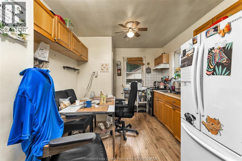 1547 ELLROSE AVENUE - 15