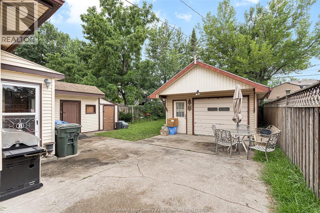 1547 ELLROSE AVENUE - Image 4