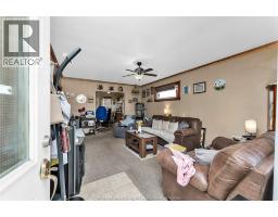 Kitchen - 1547 Ellrose Avenue, Windsor, ON N8Y3X6 Photo 12