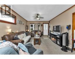Living room - 1547 Ellrose Avenue, Windsor, ON N8Y3X6 Photo 14