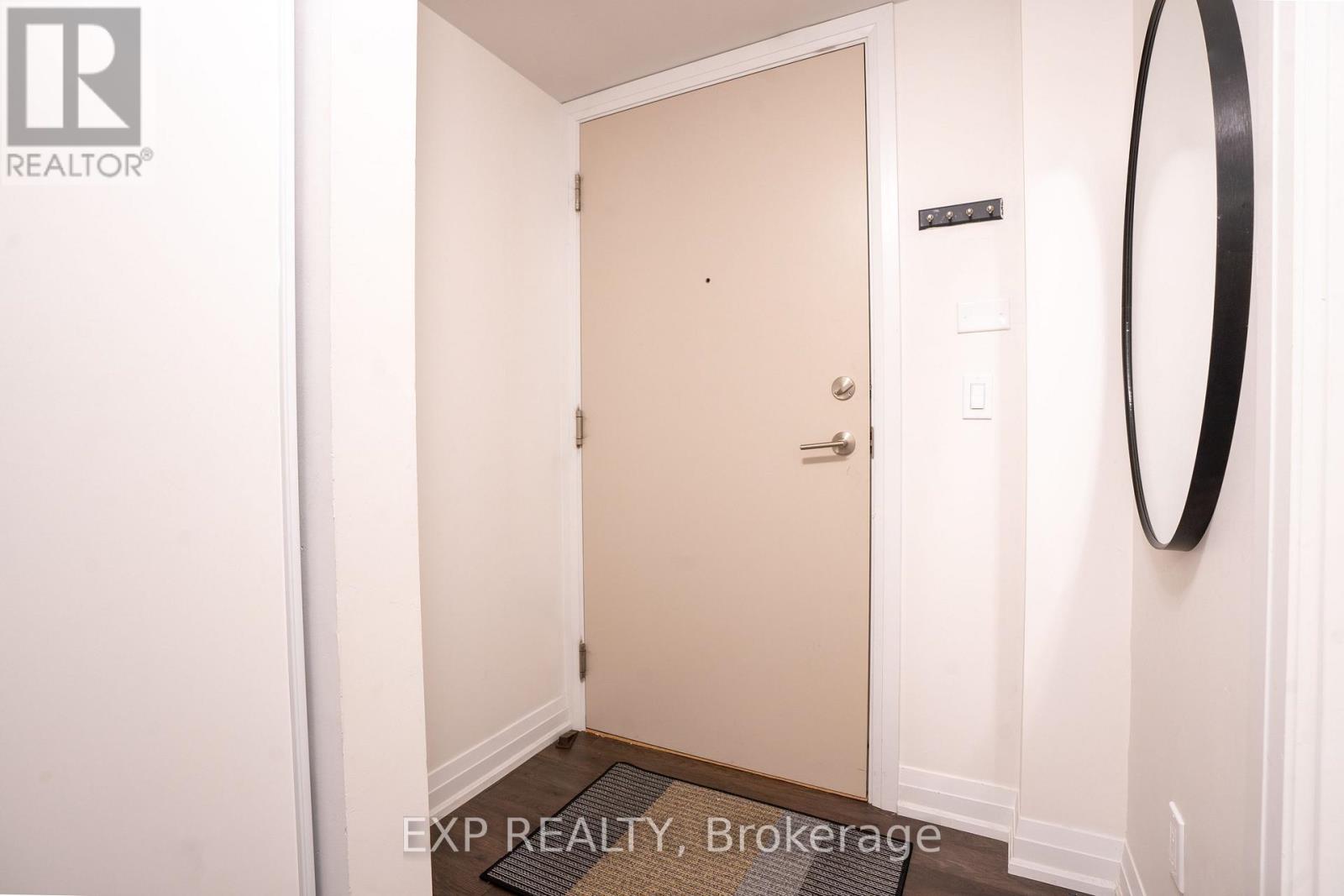 #2410 20 MEADOWGLEN PLACE - 12