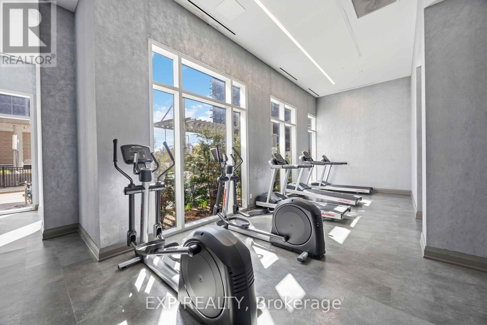 #2410 20 MEADOWGLEN PLACE - 18