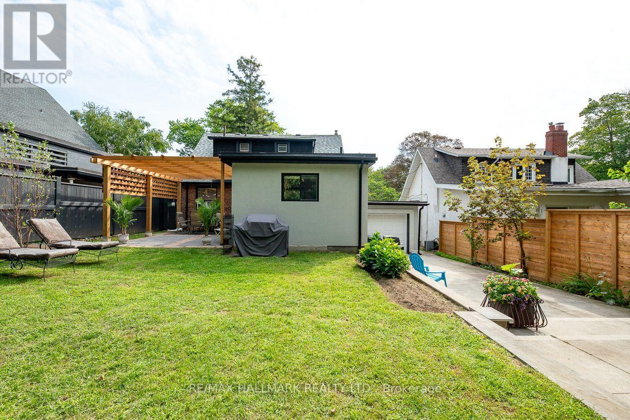 110 LAKESIDE AVENUE - 34