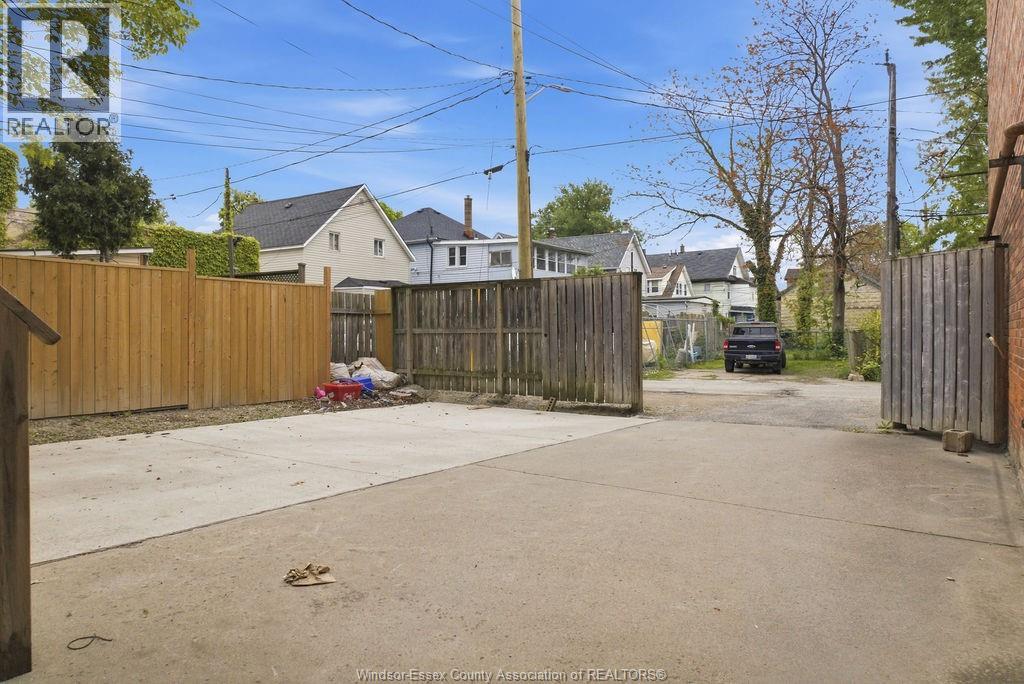 1453-1455 WYANDOTTE STREET - Image 40