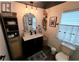 501 Bartlett Drive thumbnail 9