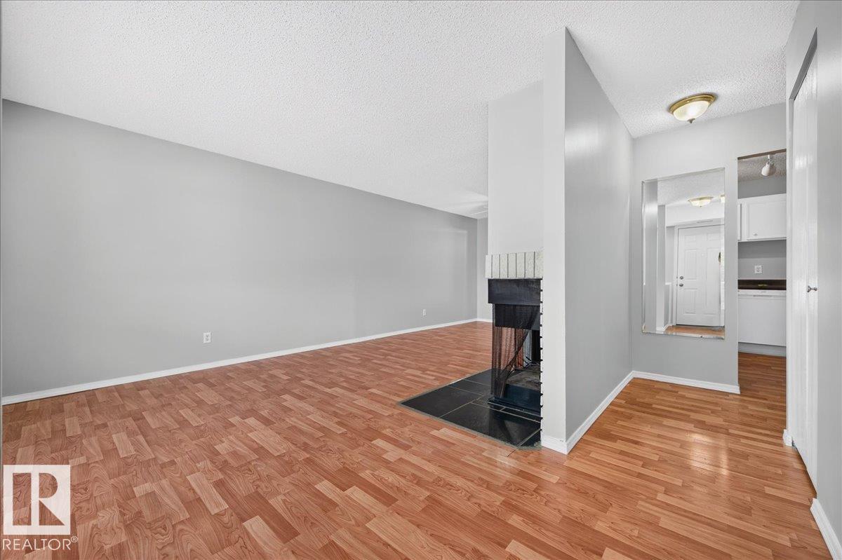 #35 2115 118 ST NW - 14