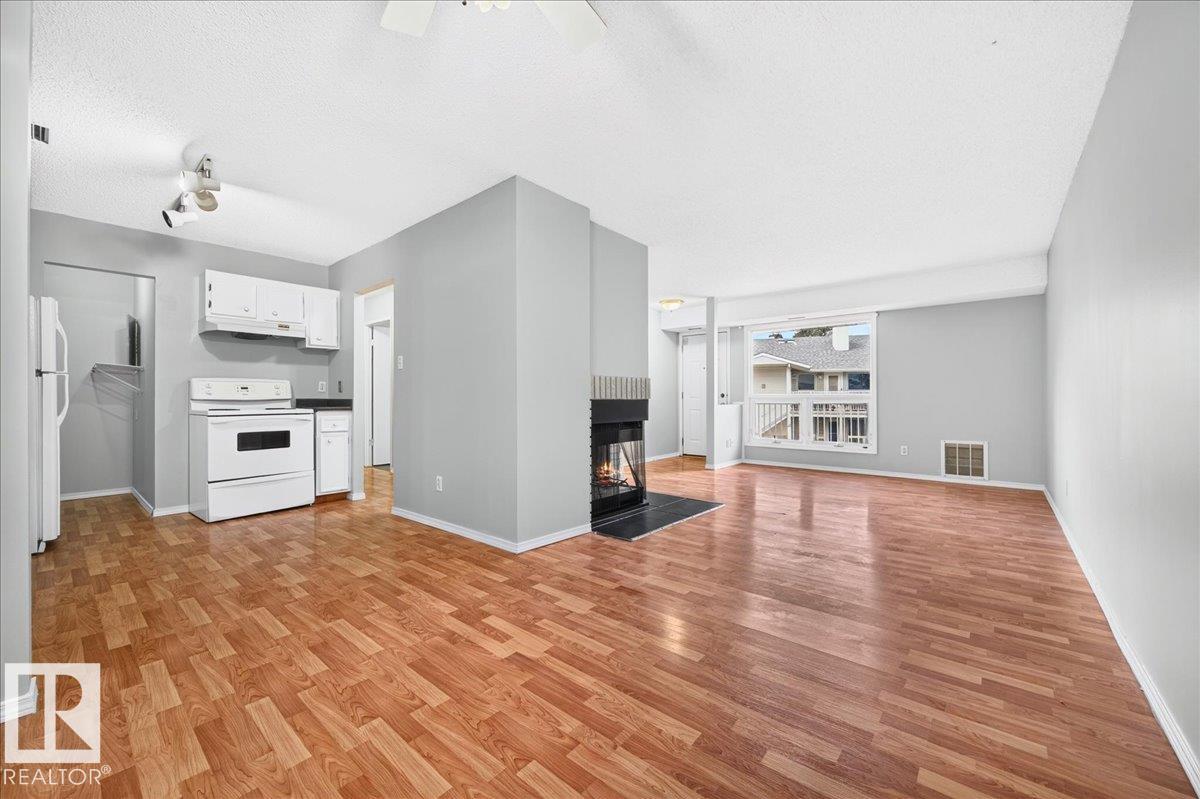 #35 2115 118 ST NW - 20