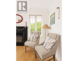 16 Jean D'arc Place thumbnail 3